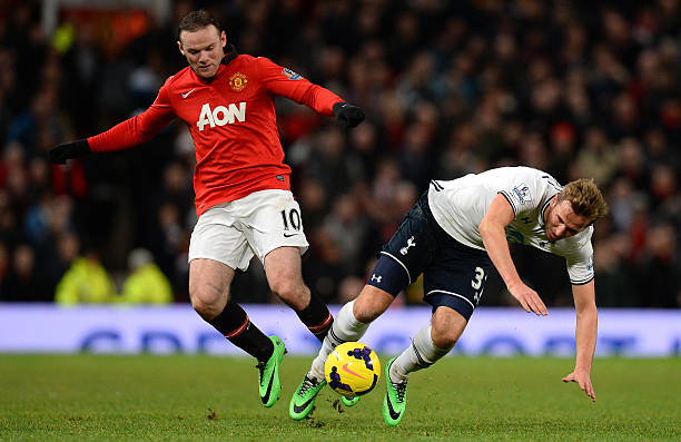 她用自己的 她用自己的